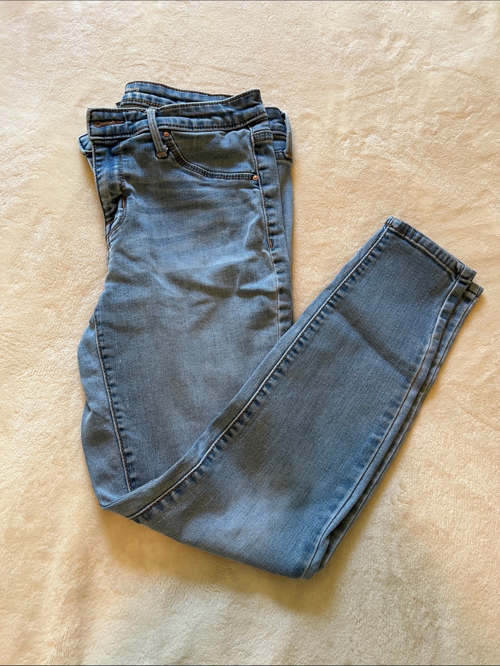 Mossimo Denim Co. Light Blue Women’s Skinny Jeans